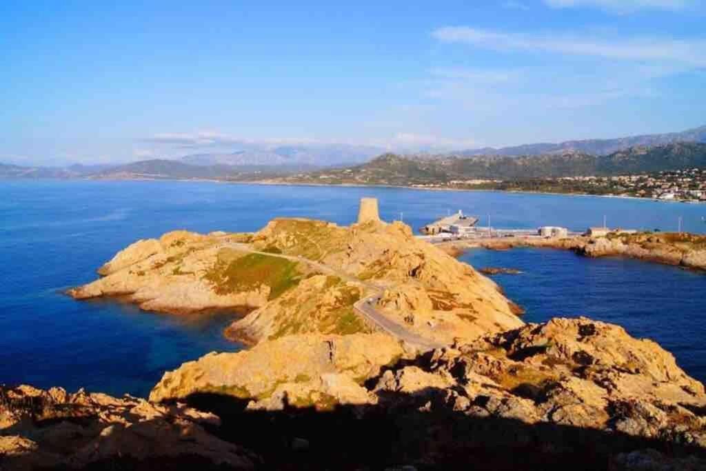 Joli Studio Tout Confort Proche Toutes Commodites Dans Residence Calme LʼÎle-Rousse Zewnętrze zdjęcie
