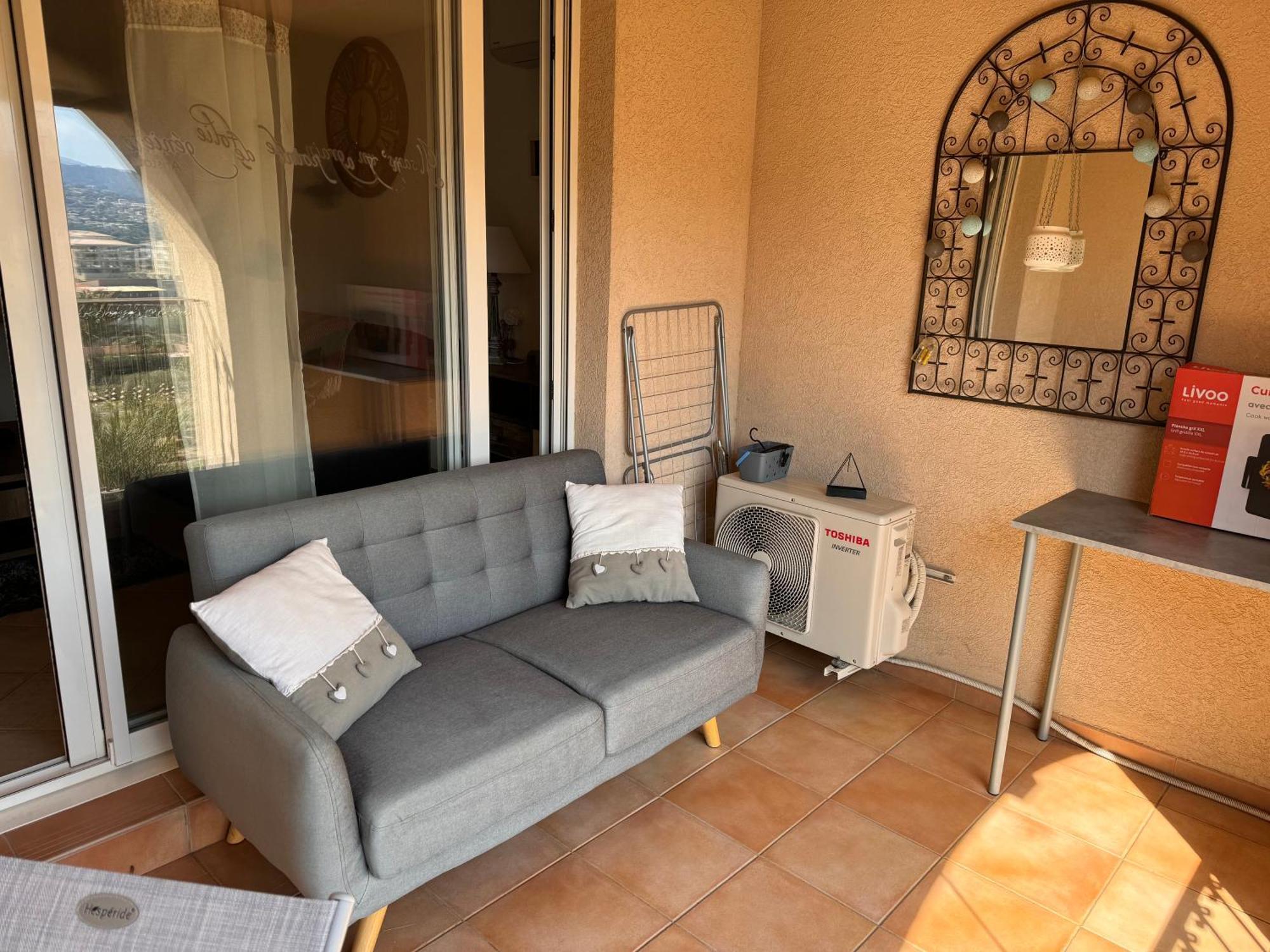 Joli Studio Tout Confort Proche Toutes Commodites Dans Residence Calme LʼÎle-Rousse Zewnętrze zdjęcie
